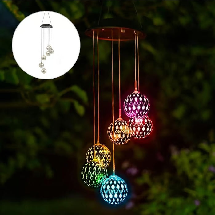 Mobile carillon éolien solaire en métal - Lumières LED arc-en-ciel changeantes 